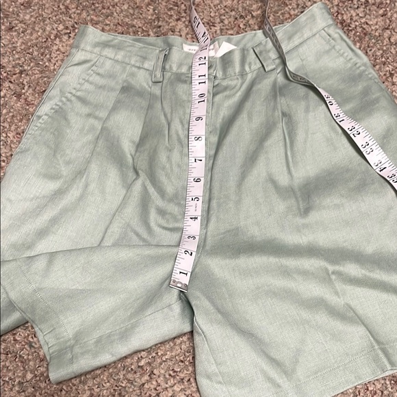 Vintage 90s 100% linen high rise pleated Light mint Shorts - Picture 4 of 7